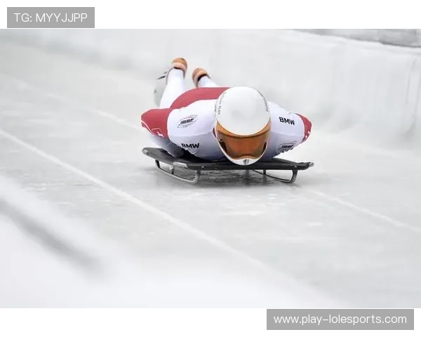 男子钢架雪车第二轮：殷正时间略增，稳居季军位置